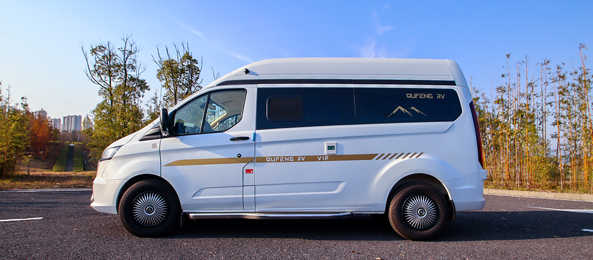 23款福特新全顺趣蜂B660房车